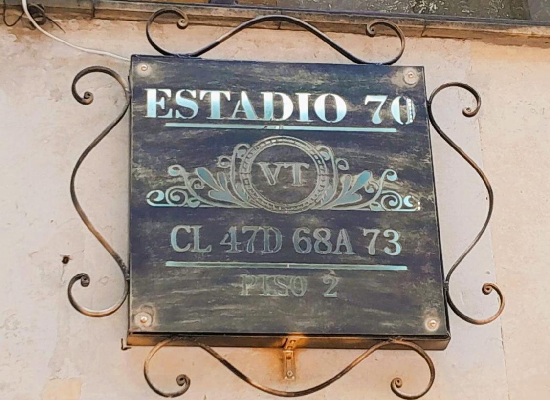 Estadio 70 Medellín Exteriör bild
